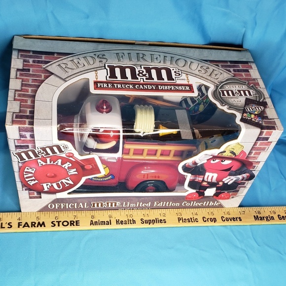 M&M's Five Alarm Fun Limited Edition Dispenser - Picture 2 of 9